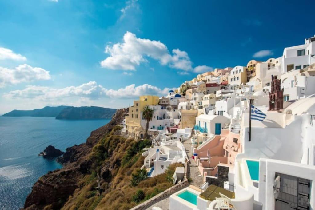 Astrea Suites "Ostria Cave Villa-Outdoor Jacuzzi" Οία Εξωτερικό φωτογραφία